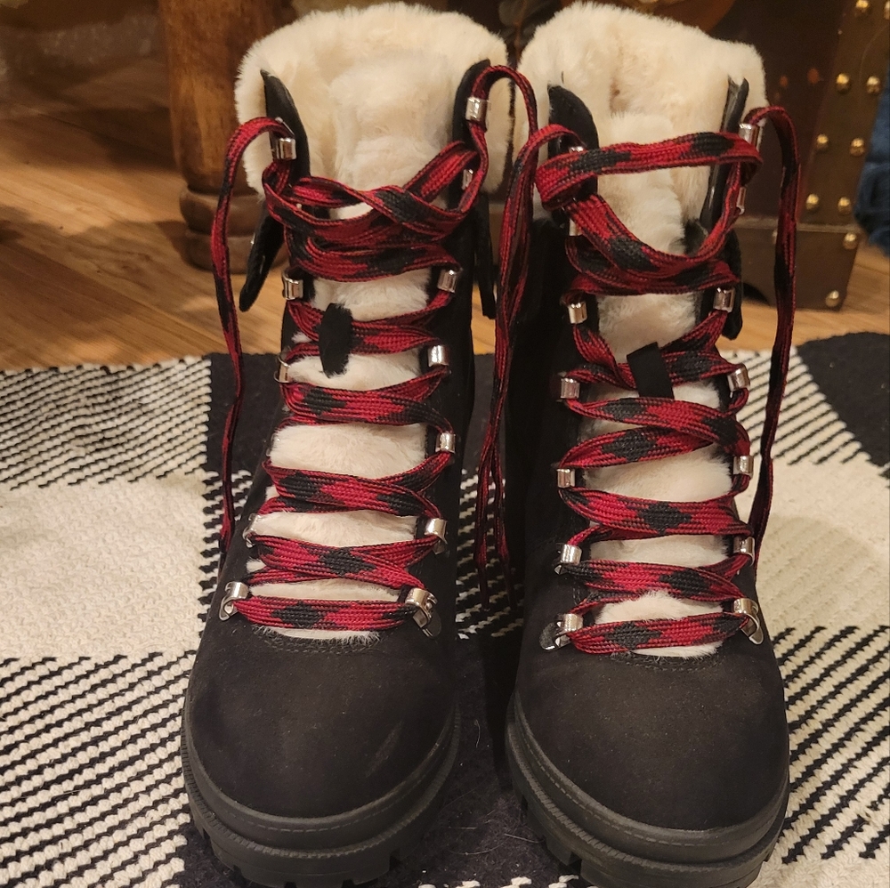 Jellypop Mission Black Boots, size 7.5